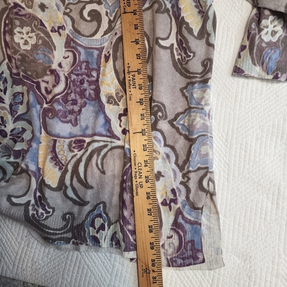 Chico's tunic sweater. - Picture 8 of 10